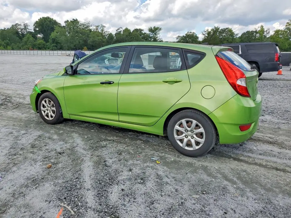 2013 HYUNDAI ACCENT GS  