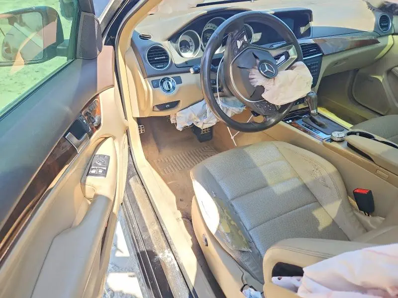 2015 MERCEDES-BENZ C 250  