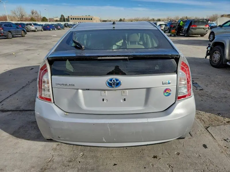2015 TOYOTA PRIUS   
