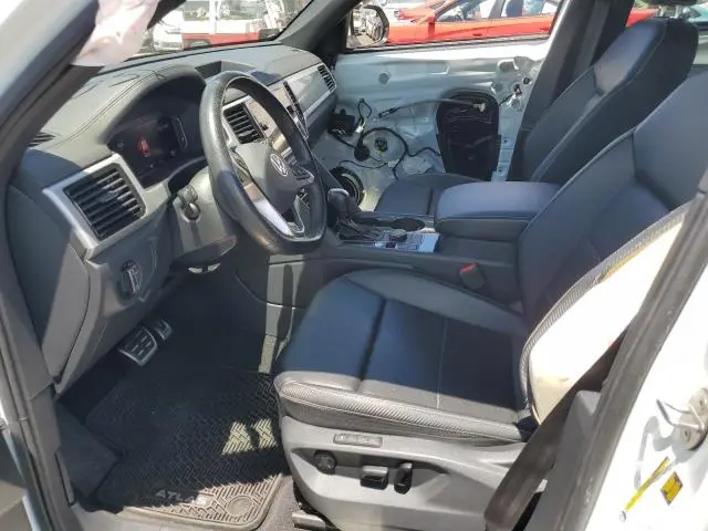 2022 VOLKSWAGEN ATLAS CROSS SPORT SEL R-LINE  