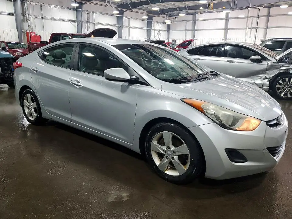 2011 HYUNDAI ELANTRA GLS  