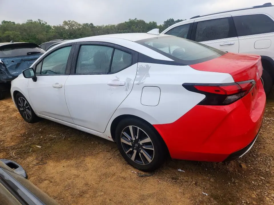 2023 NISSAN VERSA SV  