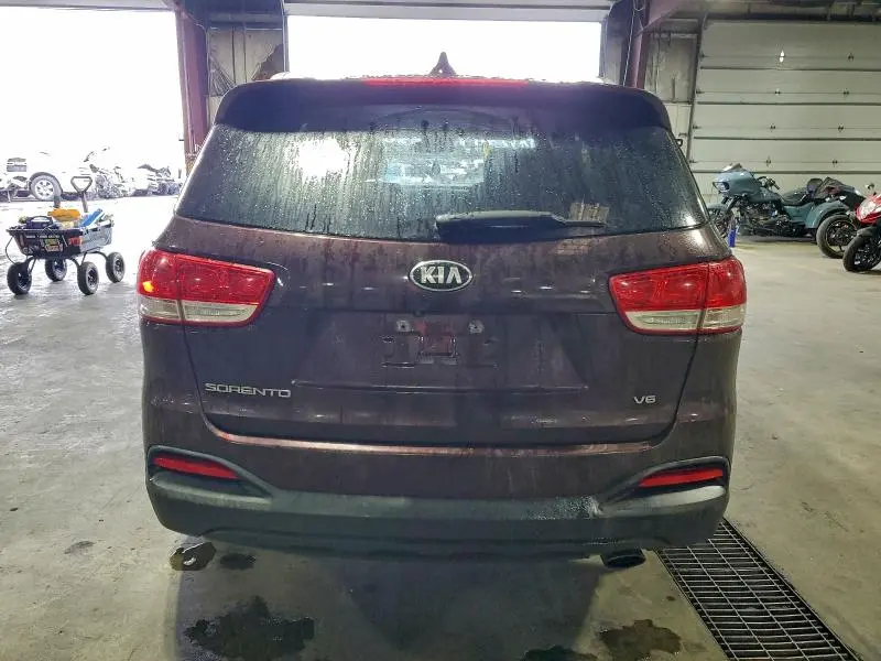 2016 KIA SORENTO LX  