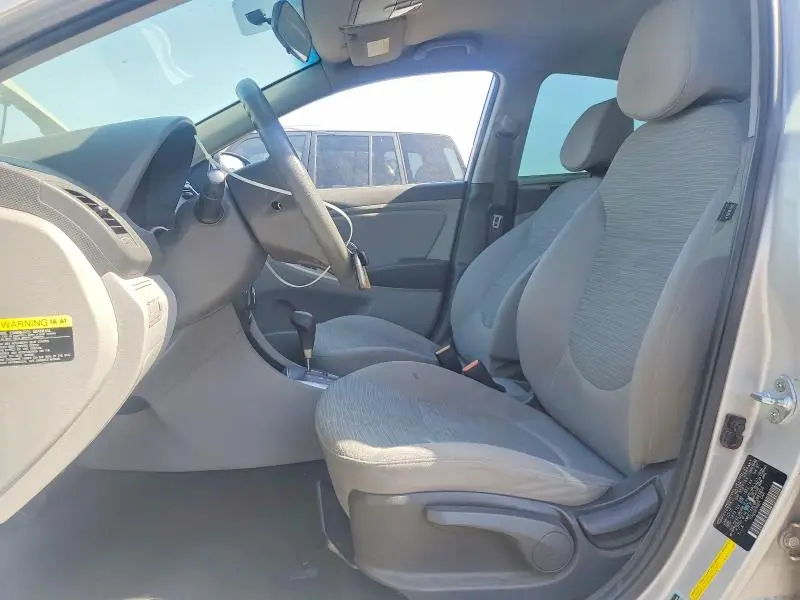 2015 HYUNDAI ACCENT GLS  
