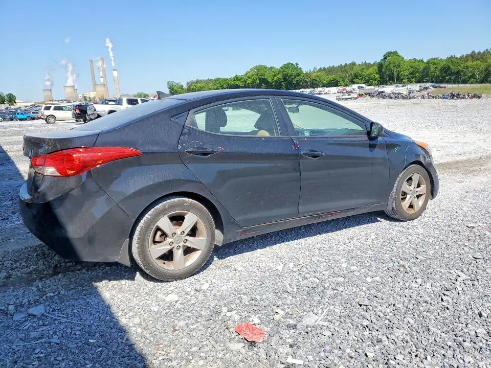 2012 HYUNDAI ELANTRA GLS  