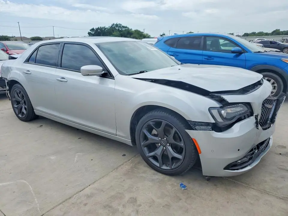 2023 CHRYSLER 300 S  