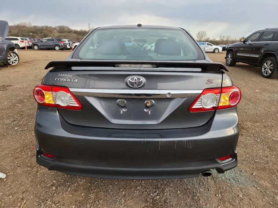 2011 TOYOTA COROLLA S  