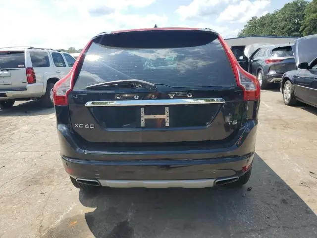2016 VOLVO XC60 T5  
