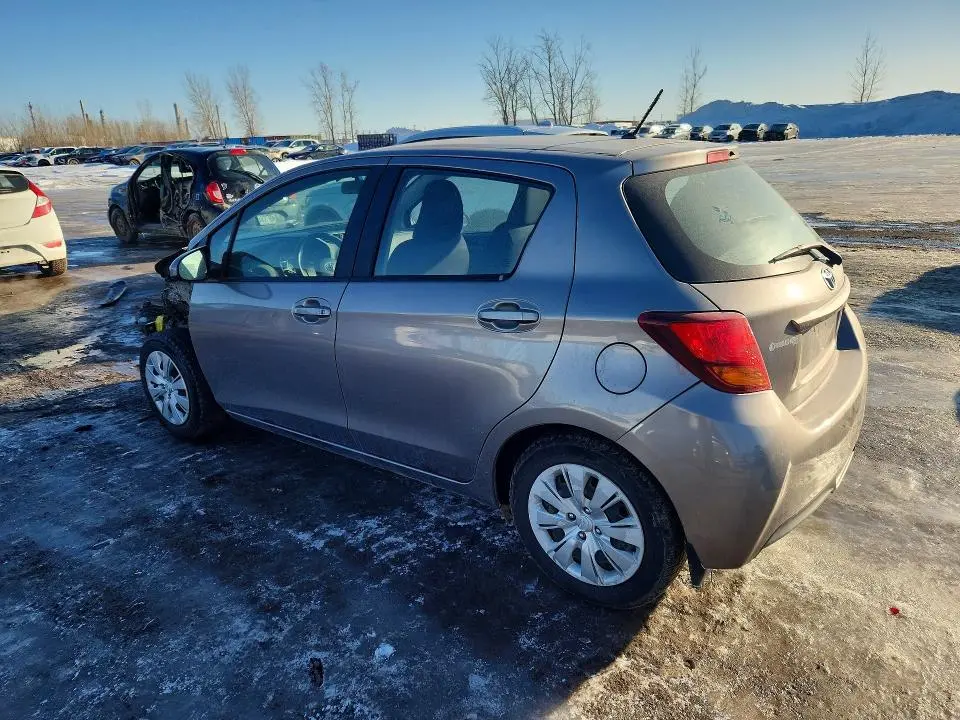 2015 TOYOTA YARIS 5-DOOR L  