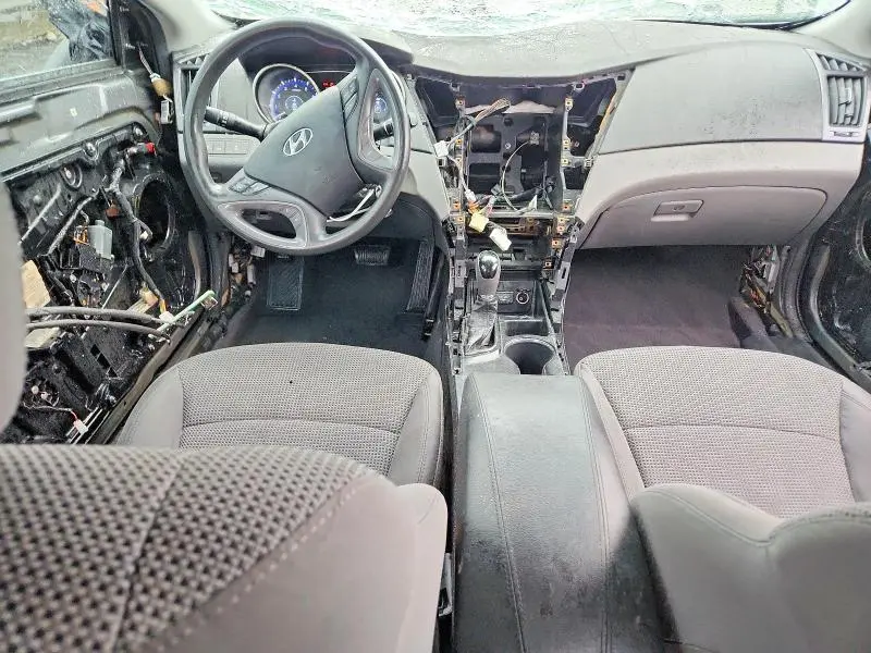 2011 HYUNDAI SONATA GLS  