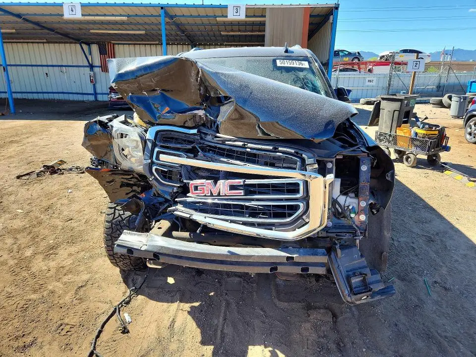 2018 GMC YUKON SLE  