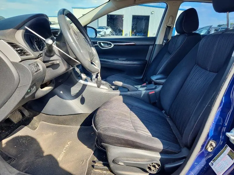 2017 NISSAN SENTRA SV  