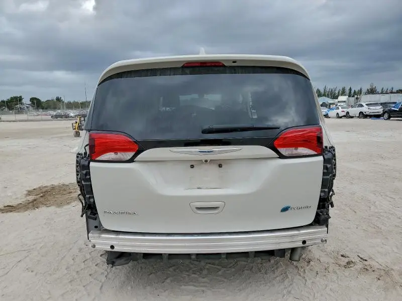 2020 CHRYSLER PACIFICA HYBRID LIMITED  