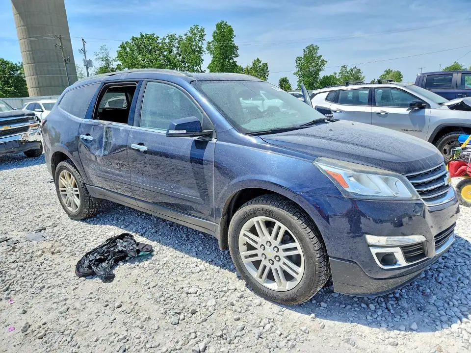 2015 CHEVROLET TRAVERSE LT  