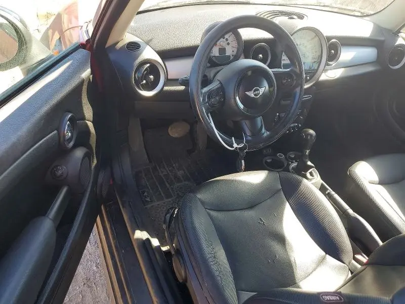 2013 MINI COOPER   
