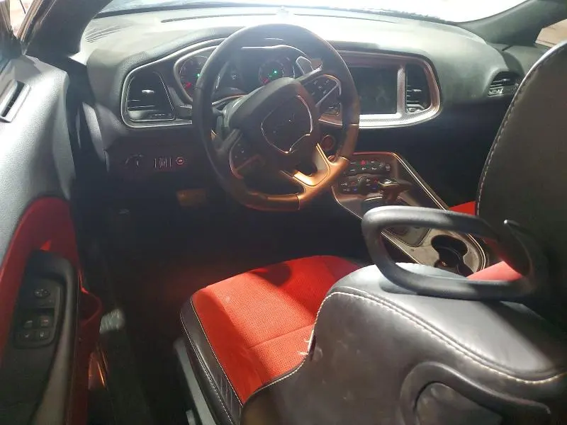 2016 DODGE CHALLENGER SRT HELLCAT  