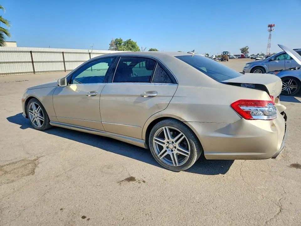 2010 MERCEDES-BENZ E 350  
