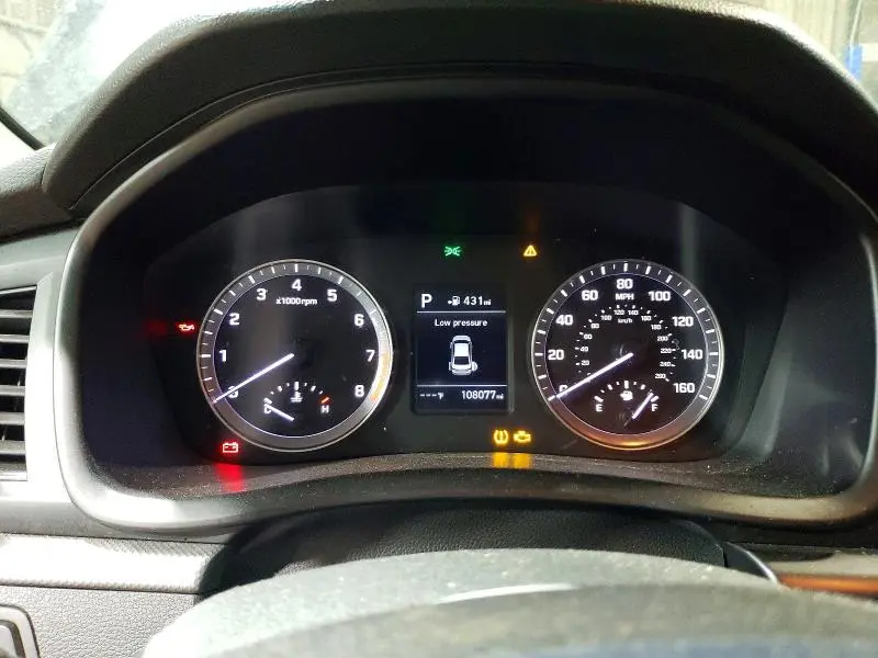 2018 HYUNDAI SONATA SE  