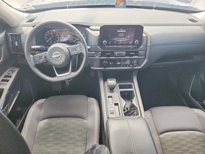 2024 NISSAN PATHFINDER S  
