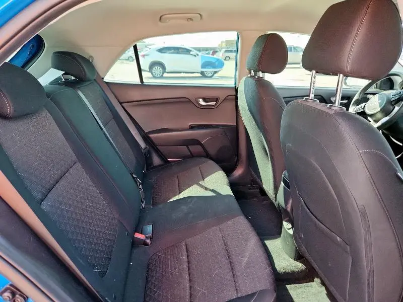2022 KIA RIO S  