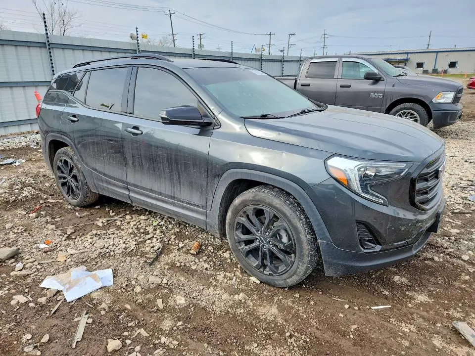 2019 GMC TERRAIN SLT  