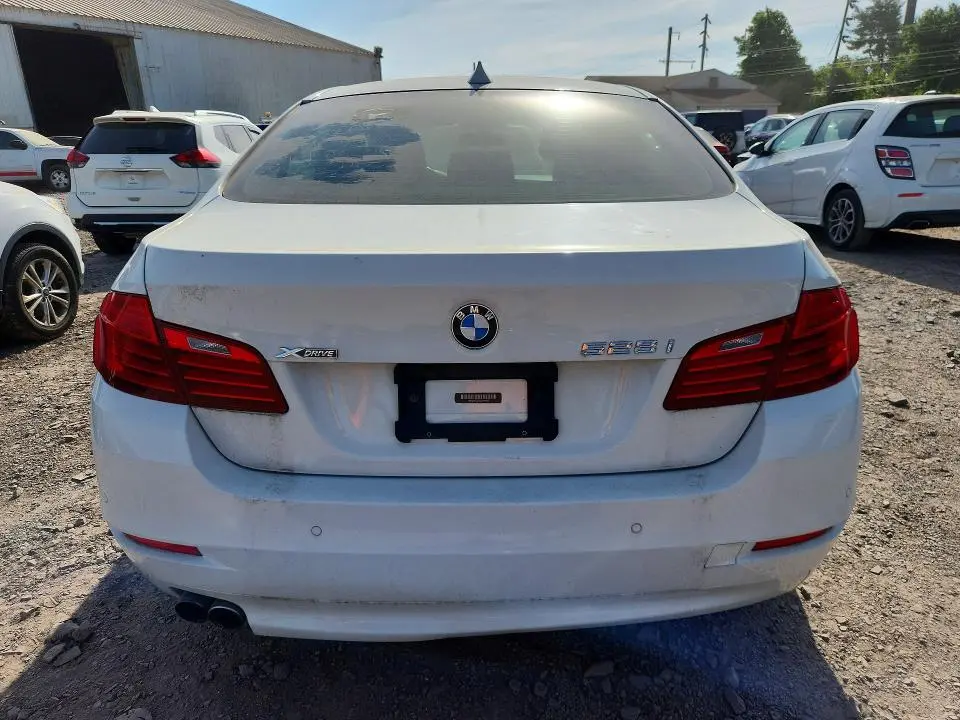 2016 BMW 528 XI  