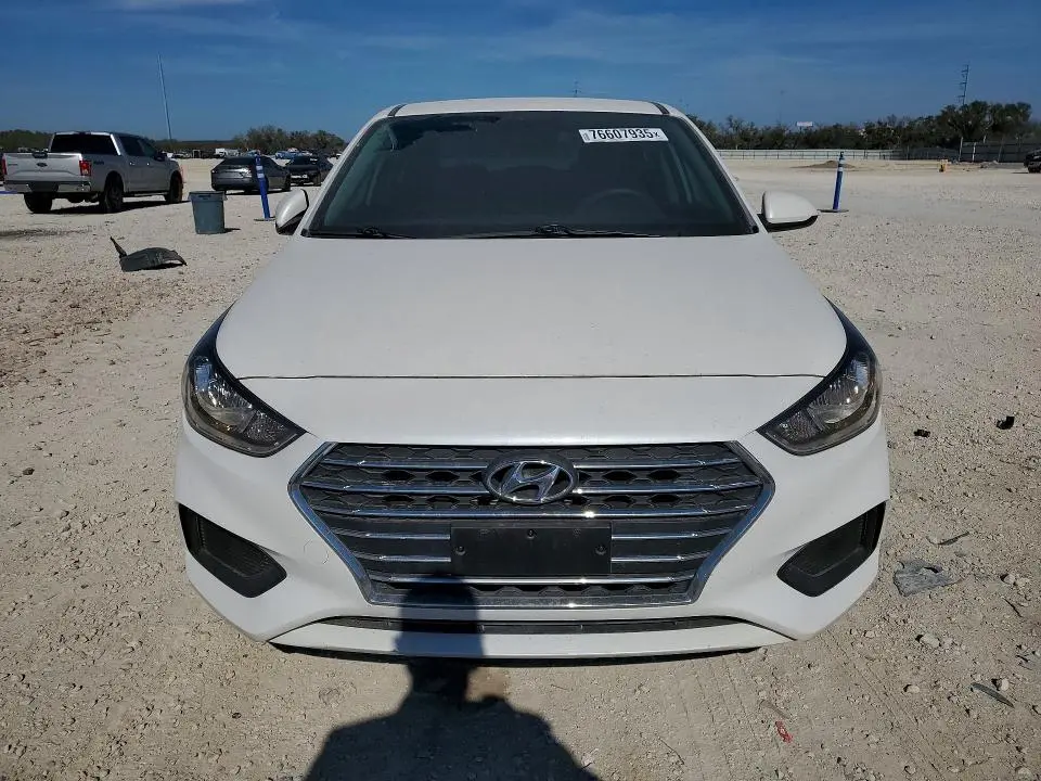 2021 HYUNDAI ACCENT SE  
