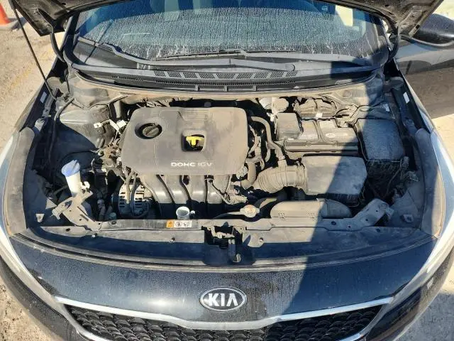 2017 KIA FORTE LX  