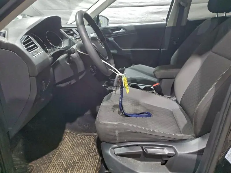 2021 VOLKSWAGEN TIGUAN S  