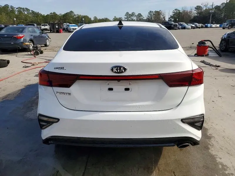 2019 KIA FORTE FE  