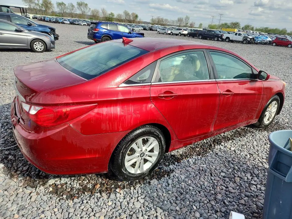 2012 HYUNDAI SONATA GLS  