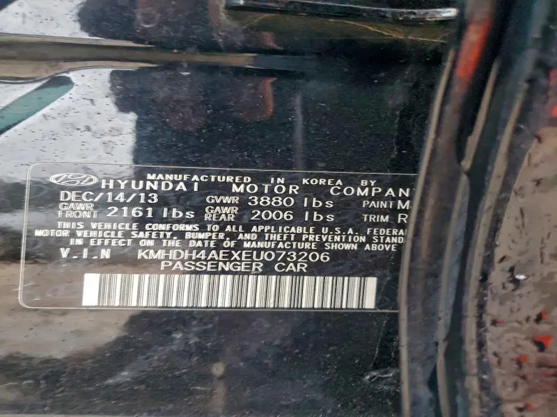 2014 HYUNDAI ELANTRA SE  