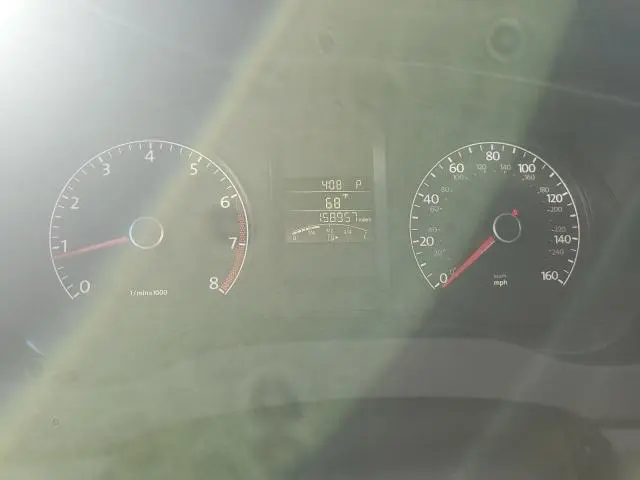 2011 VOLKSWAGEN JETTA SE  