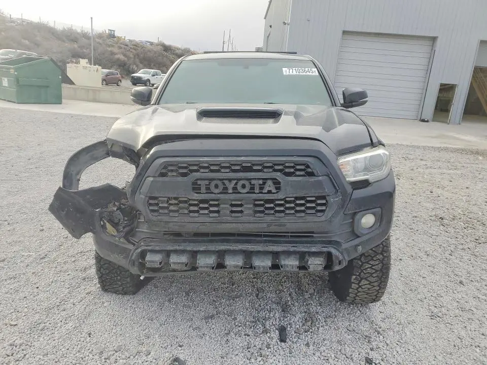 2016 TOYOTA TACOMA DOUBLE CAB  