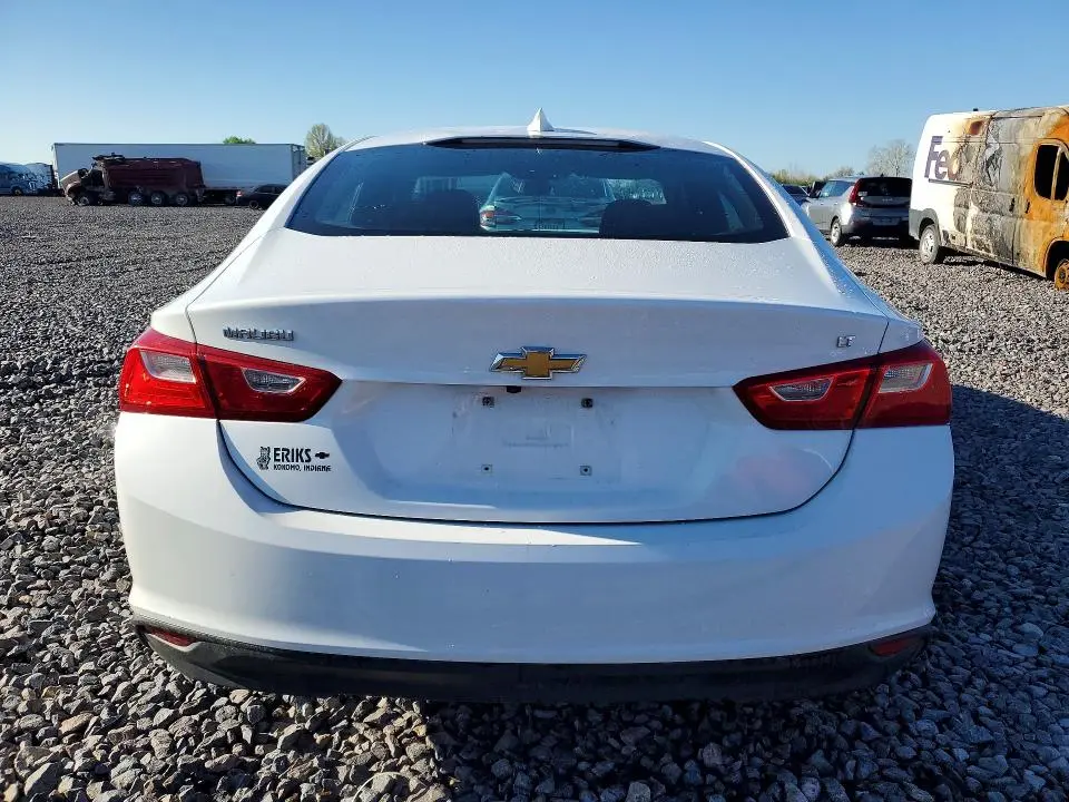 2018 CHEVROLET MALIBU LT  