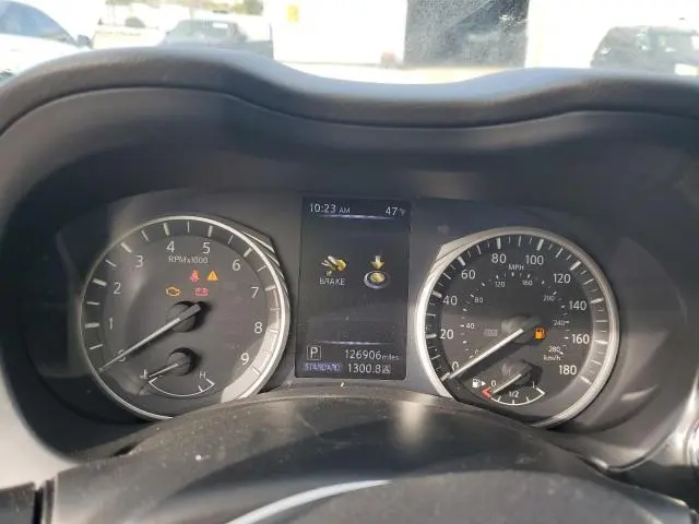 2018 INFINITI Q50 LUXE  