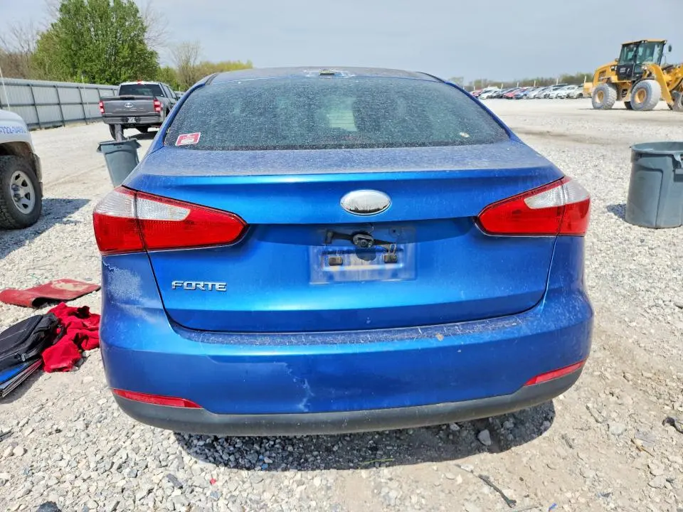 2014 KIA FORTE LX  