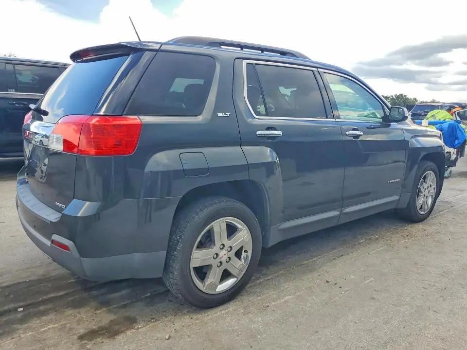 2013 GMC TERRAIN SLT  