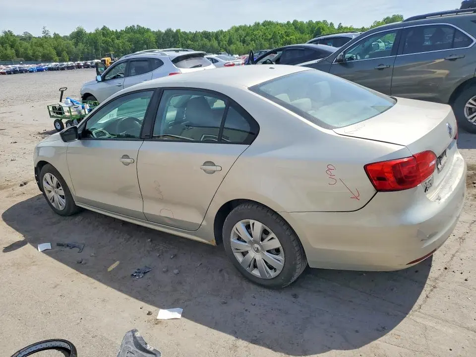 2012 VOLKSWAGEN JETTA BASE  