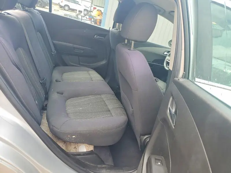 2014 CHEVROLET SONIC LT  