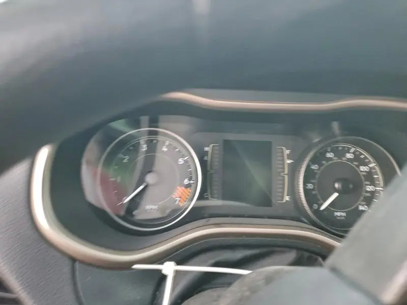 2014 JEEP CHEROKEE SPORT  