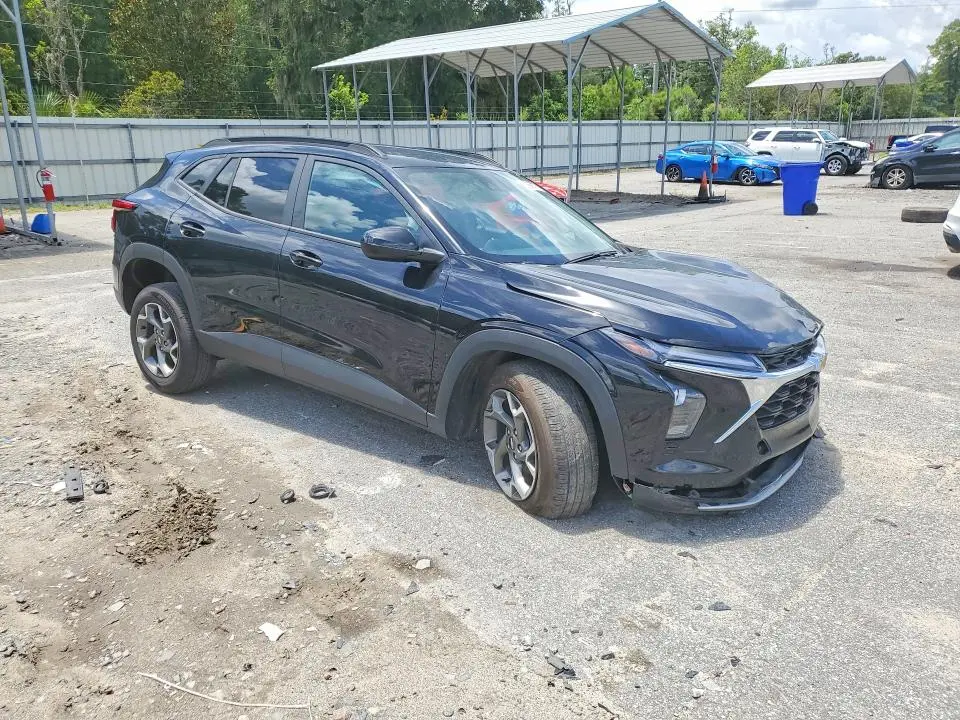 2025 CHEVROLET TRAX 1LT  