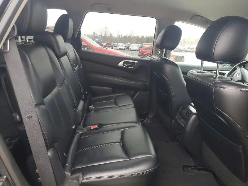 2015 NISSAN PATHFINDER S  