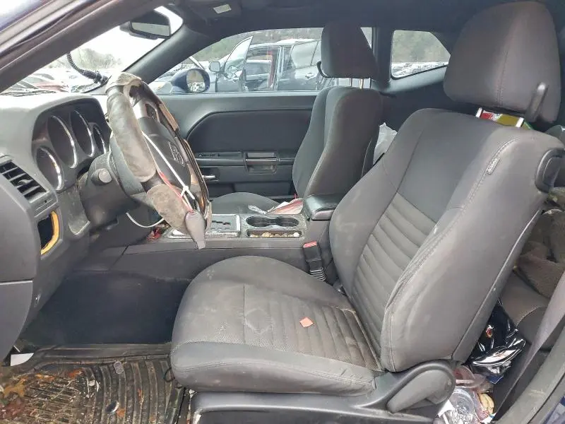 2014 DODGE CHALLENGER SXT  