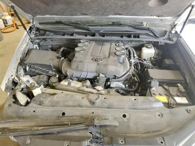 2020 TOYOTA 4RUNNER SR5/SR5 PREMIUM  