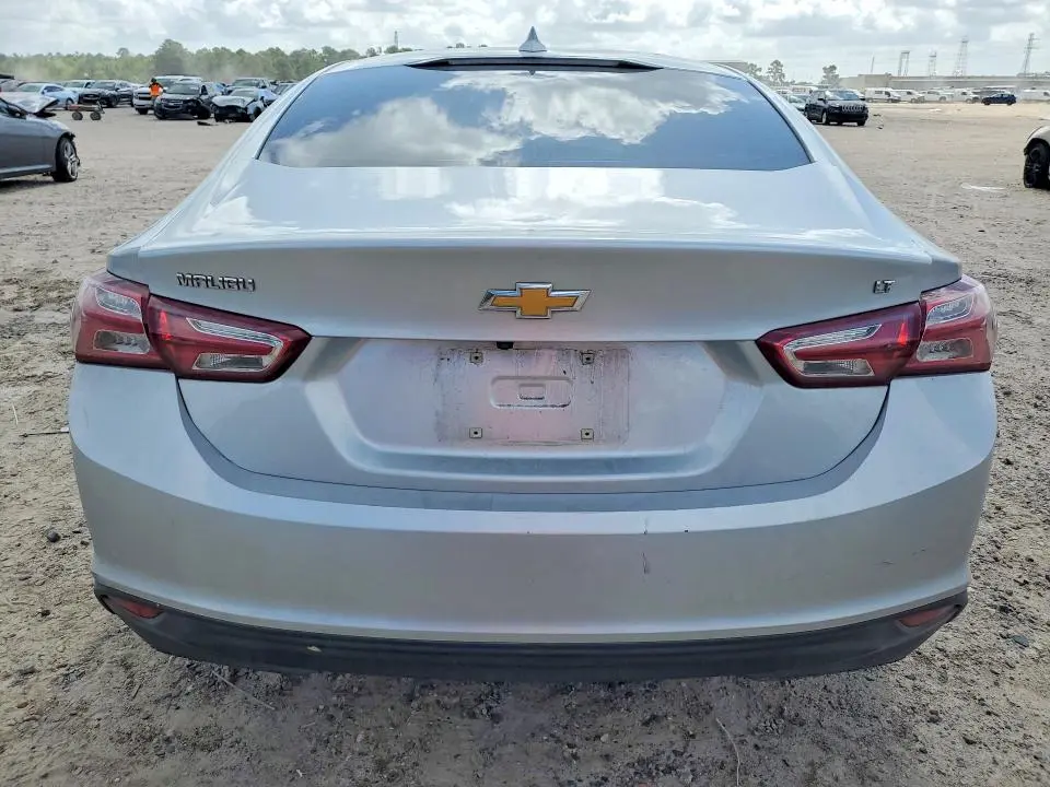2021 CHEVROLET MALIBU LT  