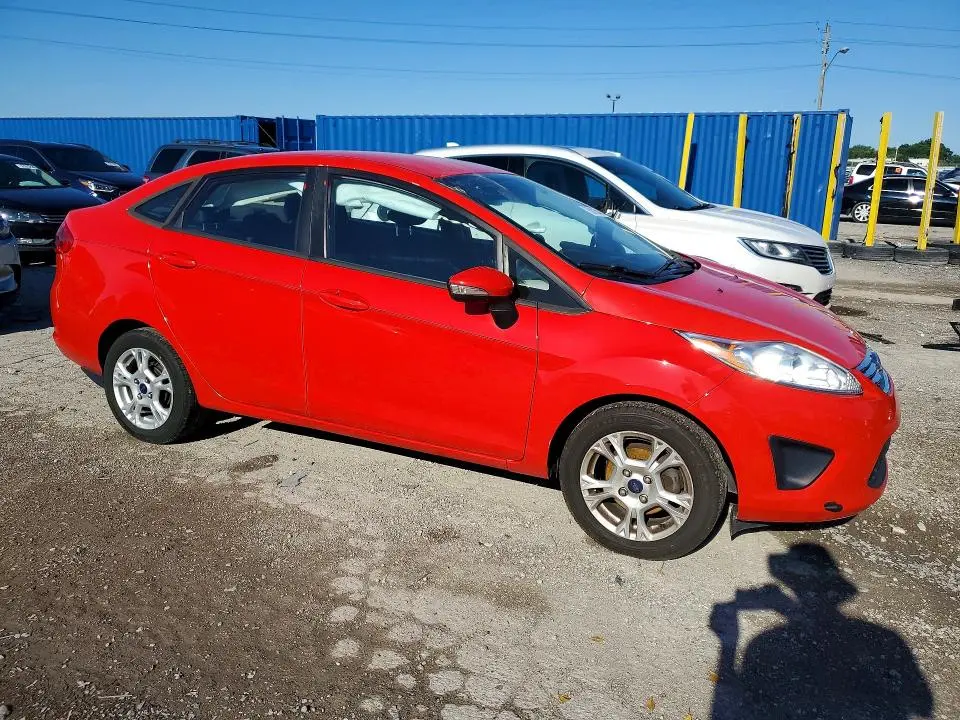2013 FORD FIESTA SE  