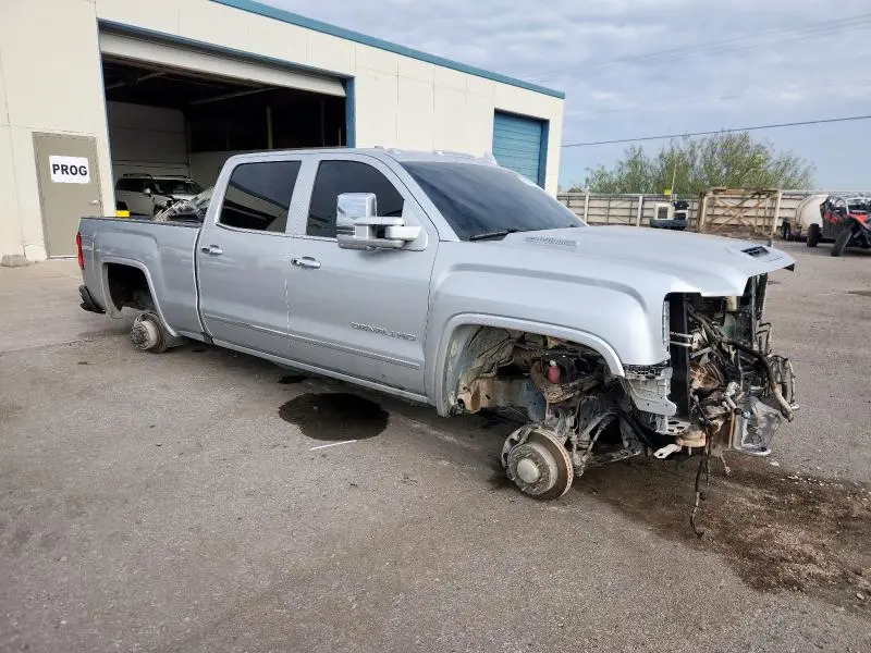 2019 GMC SIERRA K2500 DENALI  