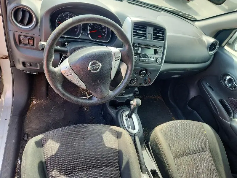 2017 NISSAN VERSA 1.6 SV  