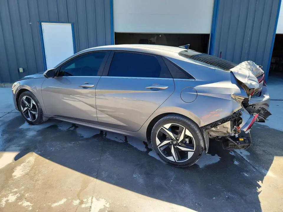 2023 HYUNDAI ELANTRA LIMITED  